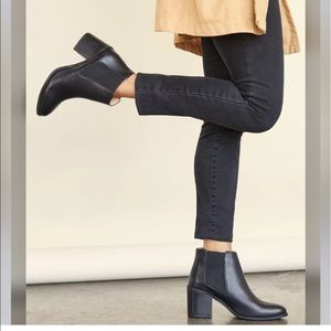 BNIB Nisolo Heeled Chelsea Boot Black Leather 8